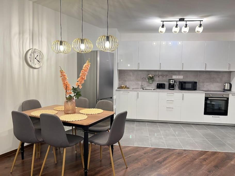 Erkel Luxury Home بودابست المظهر الخارجي الصورة