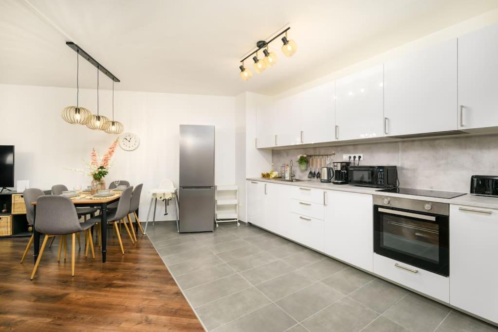 Erkel Luxury Home بودابست المظهر الخارجي الصورة